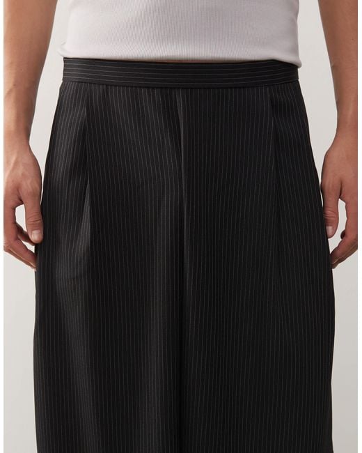 Collusion Black Tailored Pull On Balloon Trouser for men