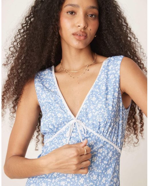 Glamorous Blue V Neck Mini Flippy Dress