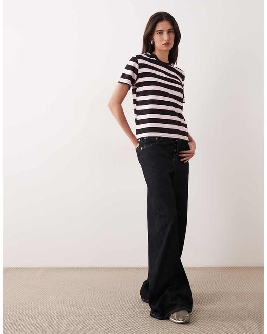 Mango Brown Classic T-Shirt