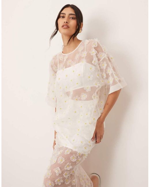ARRANGE Natural 3d Daisy Sheer Oversized T-shirt Co-ord