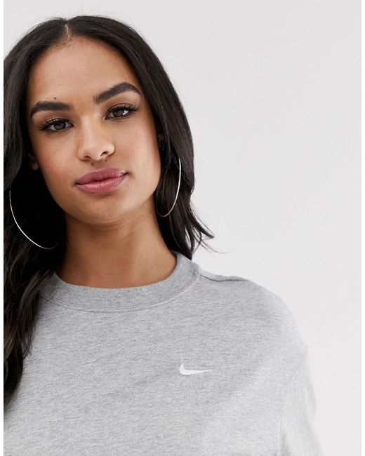 oversized t shirt nike