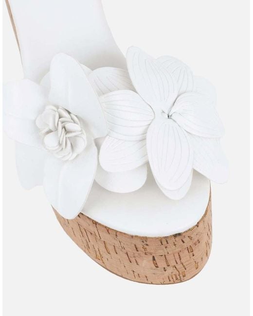 SIMMI White Mikaela Flower Detail Wedge Heeled Sandals