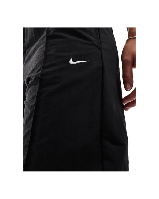 Nike Black – trend – weite fallschirmhose aus webstoff