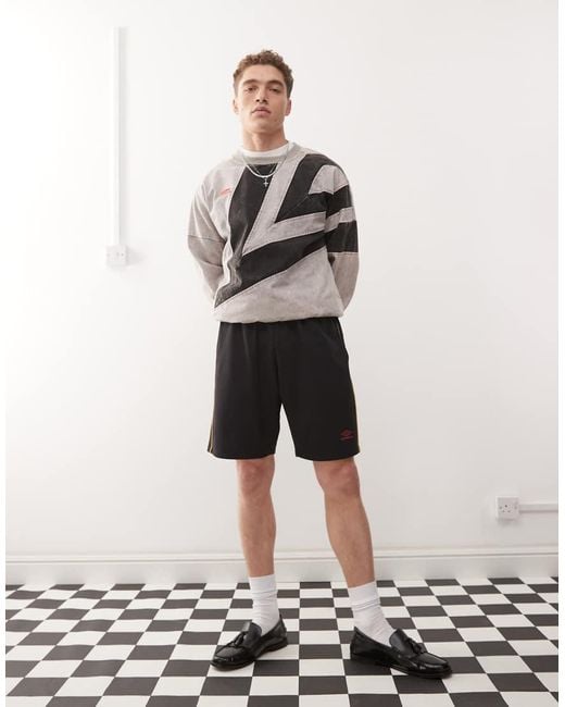 Umbro White Panelled Mesh Shorts for men