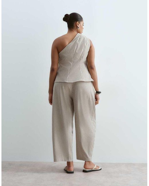 ARRANGE Gray Curve Tailored Barrel Pants