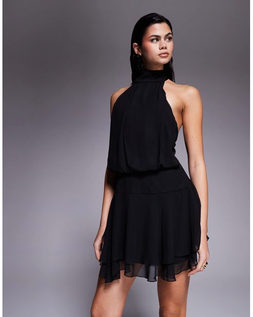 Fashionkilla Black – kurzes neckholder-kleid aus em chiffon mit rüschenrock und umgeschlagenen details