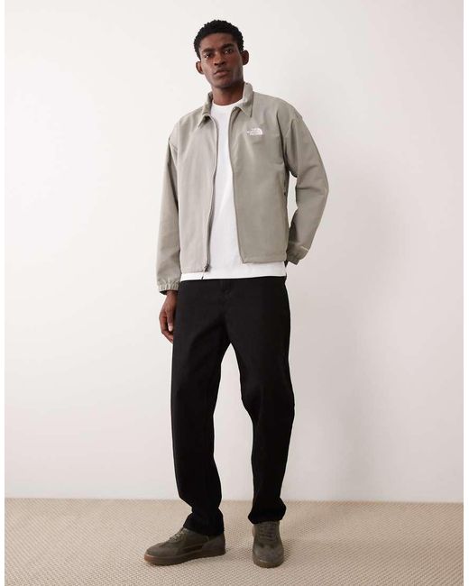 The North Face Easy Wind in het Gray voor heren