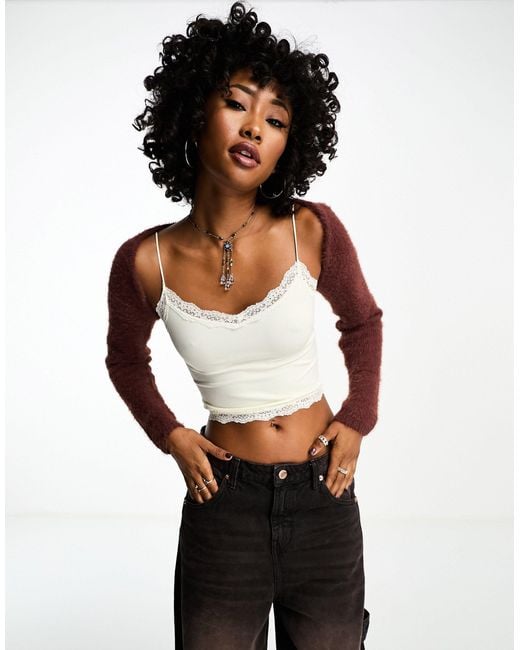 White shop knitted shrug