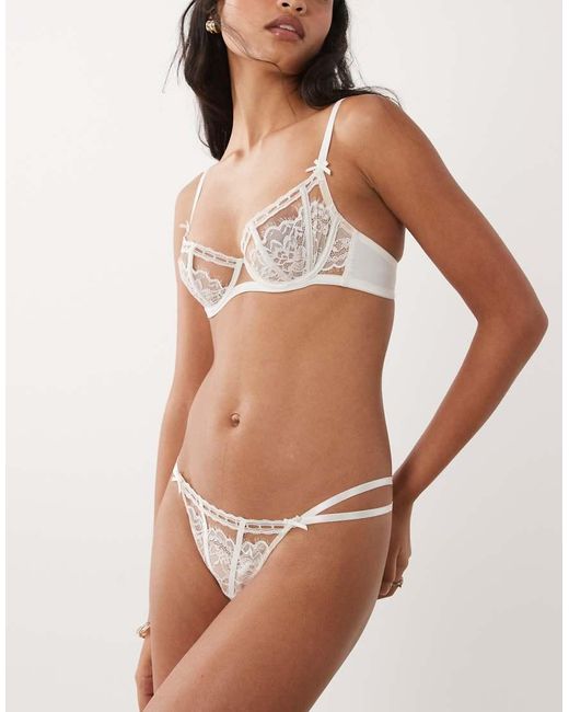 Ann Summers Caged Lace in het Natural