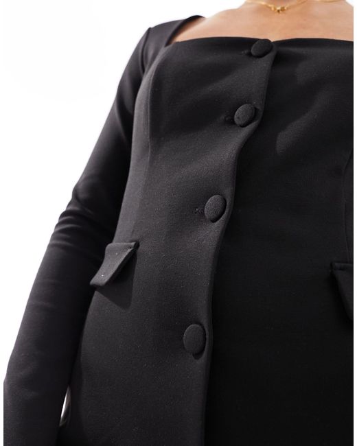 Robe courte ajustée Stradivarius en coloris Black