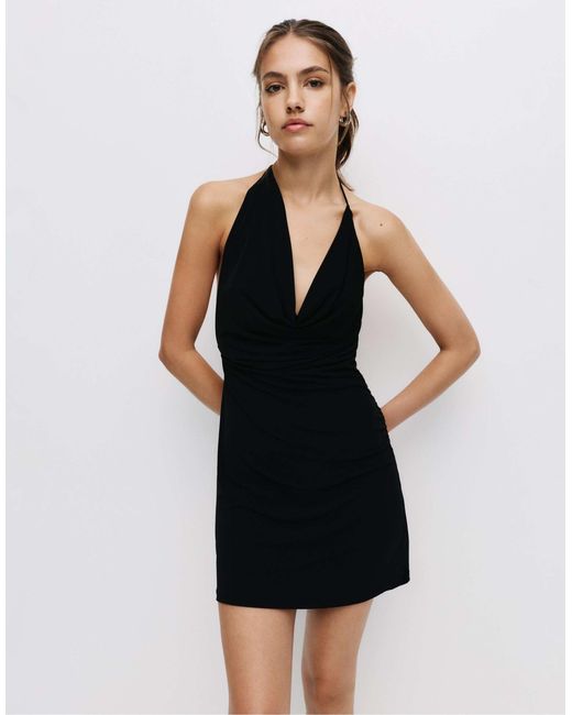 Robe courte dos nu drapée Pull&Bear en coloris Black
