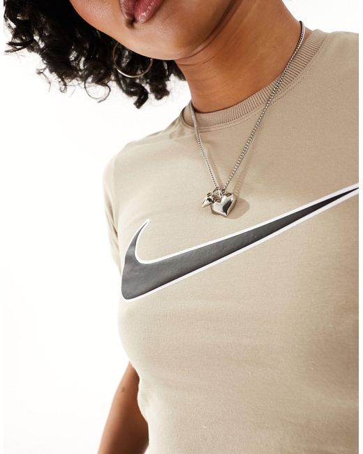 Streetwear - t-shirt mini marrone chiaro di Nike in Black