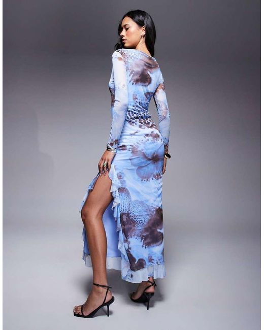 ASOS Maxi Jurk Van Mesh Met Lange Mouwen, Ruches, A-Lijn En Bloemenprint in het Blue
