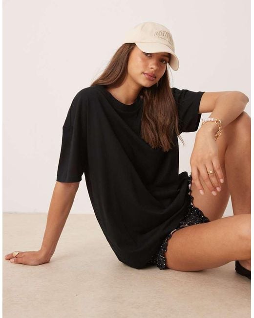 ASOS Oversized T-Shirt in Black | Lyst UK