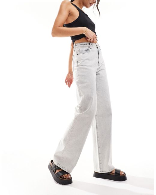 Armani Exchange White – locker geschnittene 5-pocket-jeans aus em denim