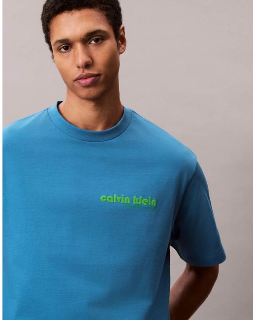 Camiseta Azul Con Logo En La Parte Izquierda Del Pecho De Calvin Klein de hombre de color Blue