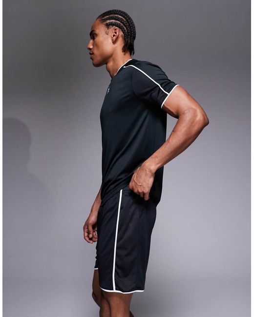 Under Armour Black Challenger Training Shorts for men