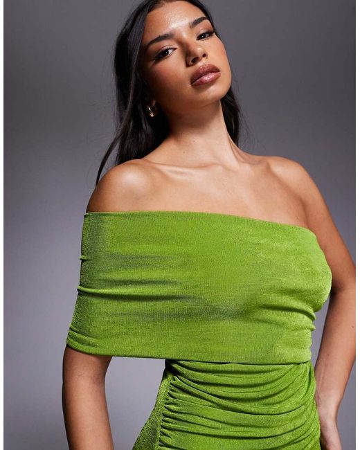 Vestito Lungo Fasciante Sinuoso A Doppio Strato Multiposizione di Aria Cove in Green