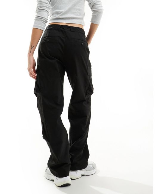 Tonegawa - pantaloni cargo ampi neri con cintura di The North Face in Black