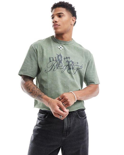 ASOS – lässig und kurz geschnittenes t-shirt aus schwerem material mit grunge-print und offenem saum in Green für Herren
