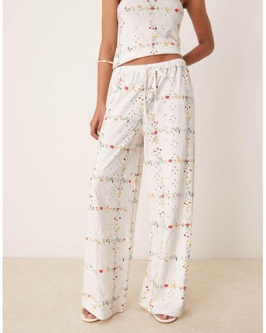 ASOS Rechte Broek Van Broderie Met Trekkoord in het Natural