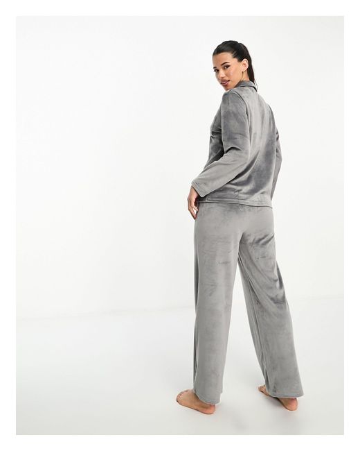 Loungeable Super Soft Velour Revere Pyjama Set in White | Lyst Canada