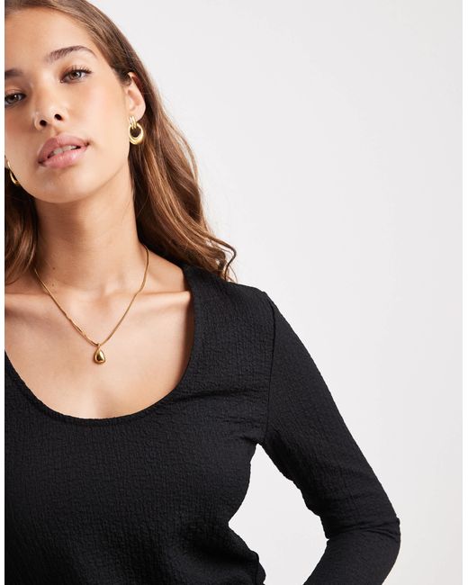 Vero Moda Black – oberteil aus strukturiertem jersey