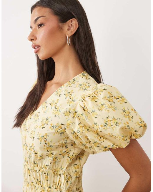 Y.A.S Natural Plunge Front Ruched Ditsy Floral Maxi Dress