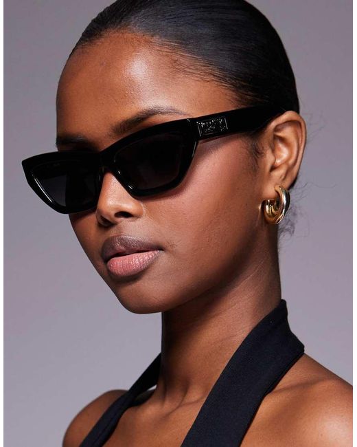 Moschino Moschino in het Black