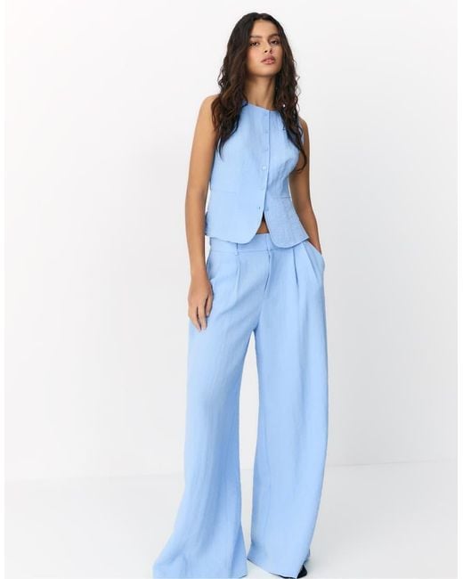 Stradivarius Blue Sleeveless Buttoned Top