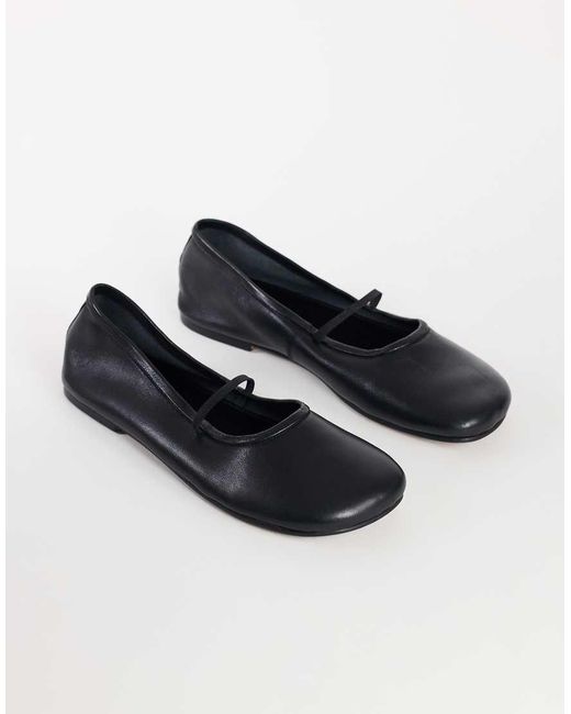 TOPSHOP Black Bella Leather Round Toe Ballet Flat
