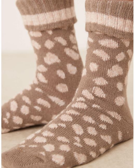ASOS Natural – flauschige wollsocken