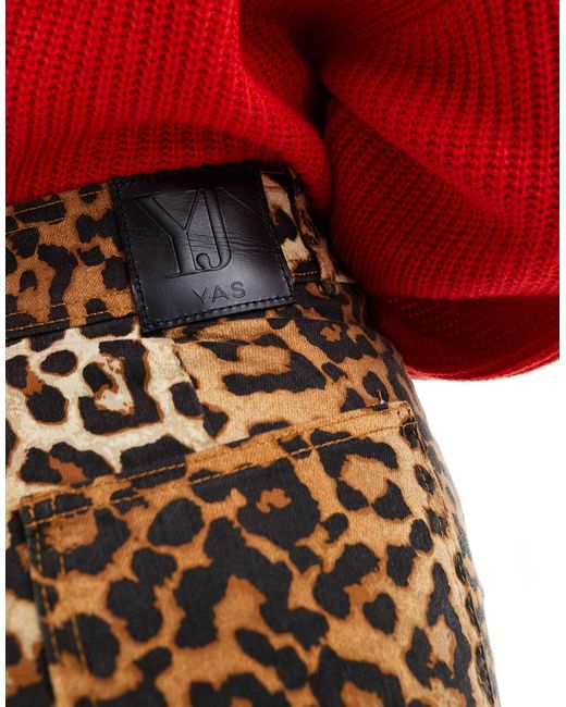 Y.a.s - jean droit à taille haute et imprimé léopard Y.A.S en coloris Red