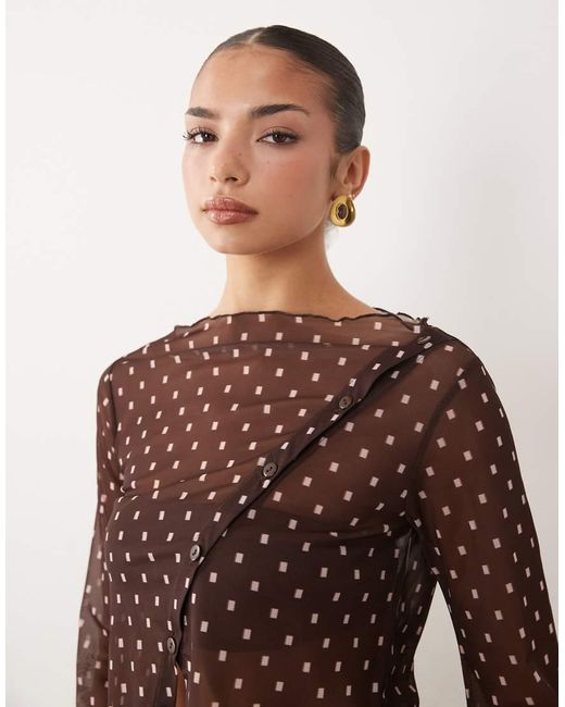 Top di ASOS in Brown