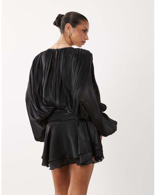 Elements Lioness de color Black