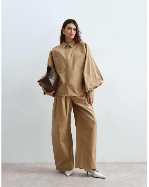 ARRANGE Natural Premium Structured Balloon Sleeve Shirt
