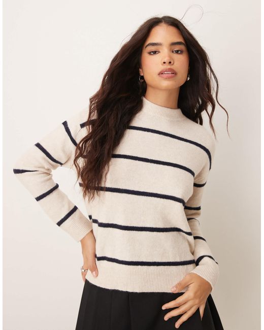 Mango Natural – weicher, hochgeschlossener pullover