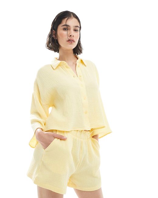 Short d'ensemble texturé - pâle Vero Moda en coloris Yellow