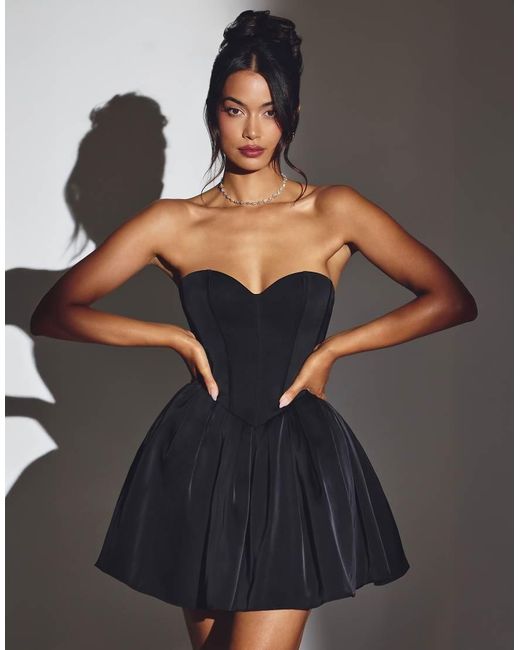 Oh Polly Emeline in het Black