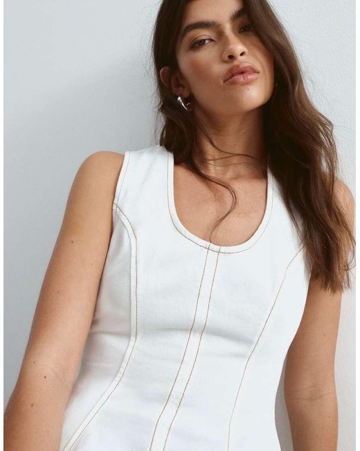 ARRANGE White Denim Scoop Neck Square Hem Top