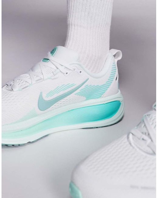 Nike Blue Vomero 18 Trainers