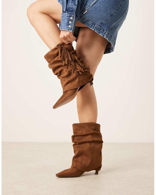 Botas Fáciles De Poner De Caña Holgada Con Flecos Cordelia De -Marrón ASOS de color Brown