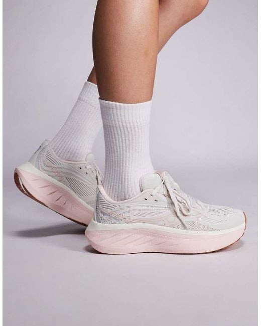 Ride 18 di Saucony in Gray