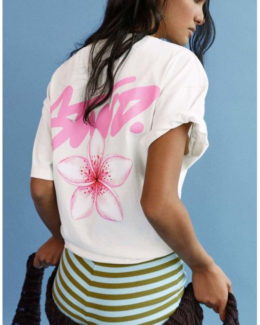 Pull&Bear White Stwd Flower T-Shirt