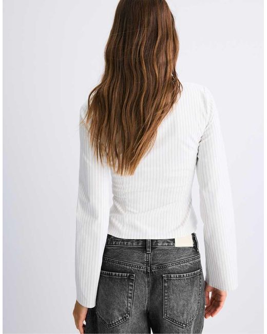 Stradivarius White Gathered V-Neck Shirt