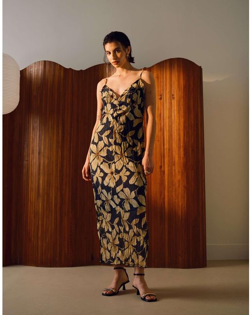 TOPSHOP Black Floral Print Crinkle Mesh Maxi Dress