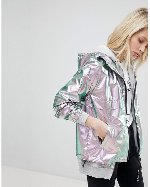 Veste de pluie métallisée pour festivals ONLY en coloris Metallic