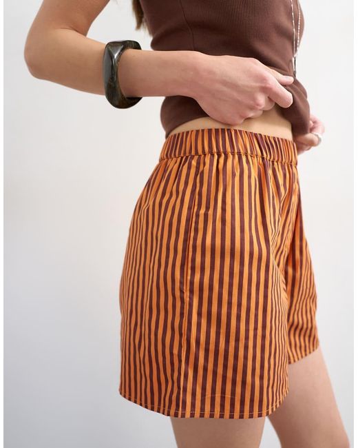 TOPSHOP Brown Stripe Boxer Short