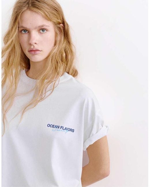 Pull&Bear Red Lobster Graphic T-shirt