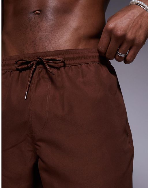 ASOS – halblange badeshorts in Brown für Herren